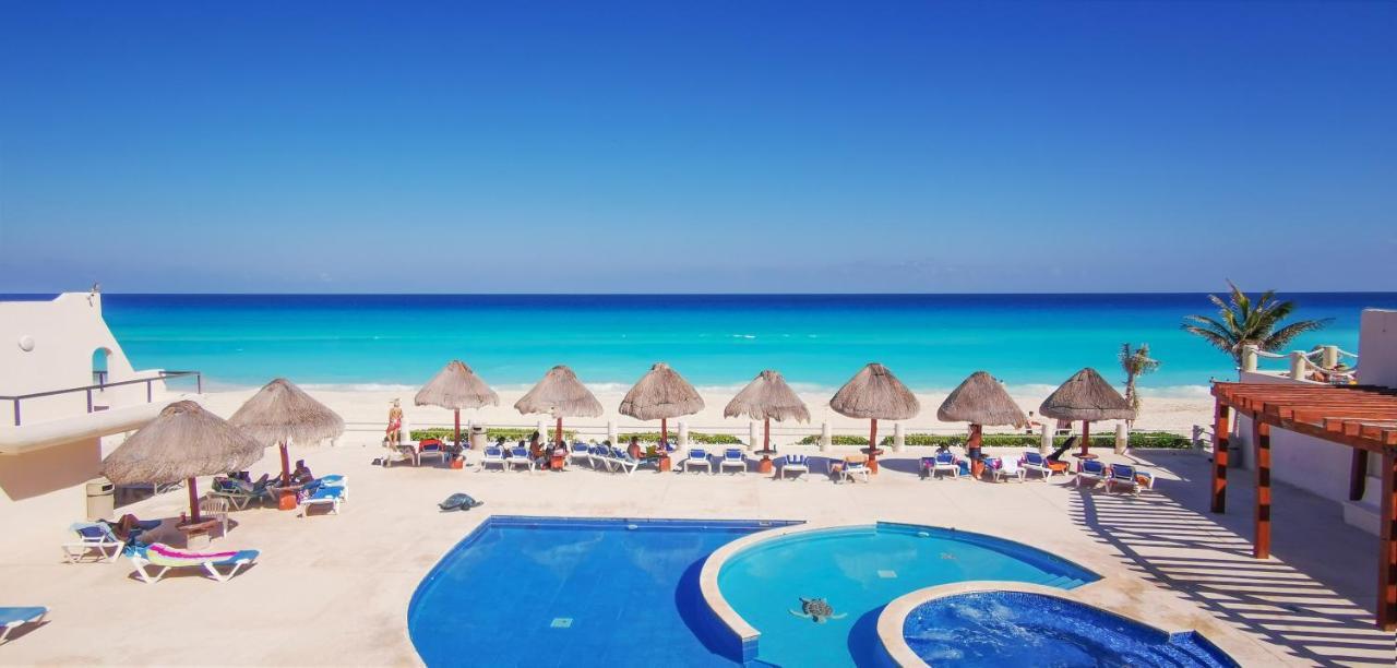 Villa Aurora Beautiful Beachfront Apartment Cancún Exteriör bild