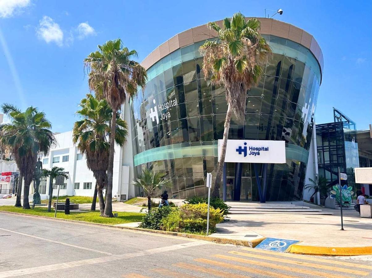 Villa Aurora Beautiful Beachfront Apartment Cancún Exteriör bild